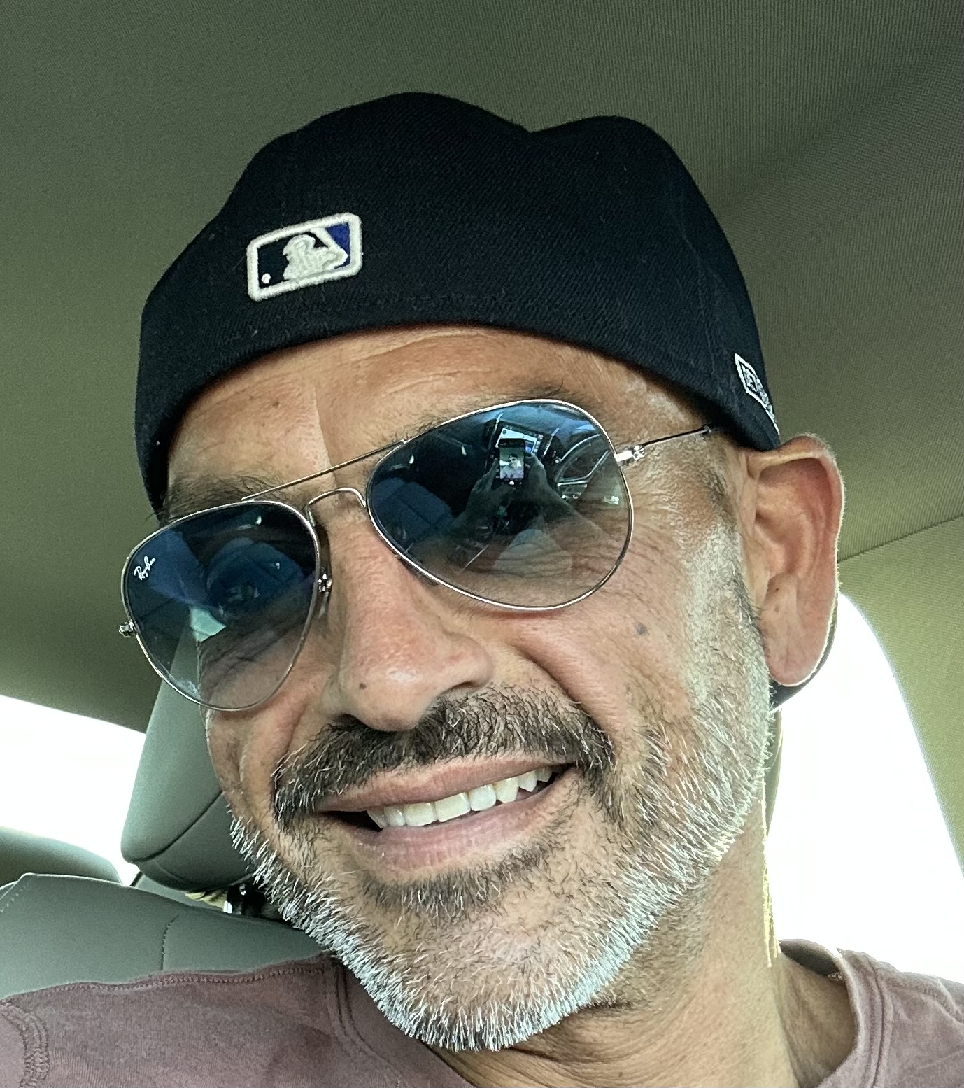 Jimmy Izeluk